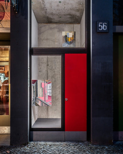 die raum, proving that art is not a misfit.