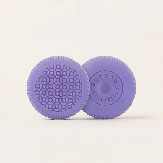 Limited edition Baobab Collection Gentlemen scented soap enriched with baobab oil. A moisturising 150 g soap with masculine notes of rum, saffron, and labdanum, designed for refined everyday skincare and elegant grooming. Archideco Interior Gallery | archideco-interior.com