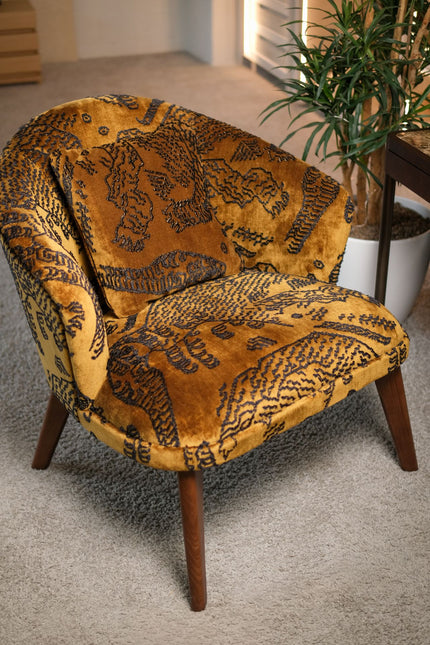 Dedar Milano upholstery and curtain fabric in Archideco Interior Gallery