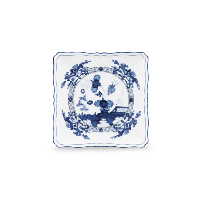 Shop the Ginori 1735 Oriente Italiano Indaco small square porcelain plate. Handcrafted in Italy with iconic Antico Doccia design. Fast shipping.