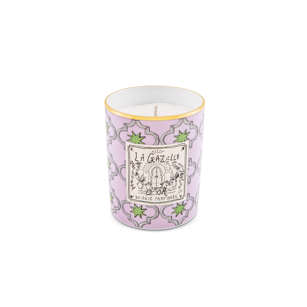 Embark on an imaginary journey to Morocco with the La Gazelle d'Or Scented Candle from the Profumi Luchino Collection by Ginori 1735. Inspired by British artist and designer Luke Edward Hall’s vision of a hidden retreat near the Atlas Mountains, this luxury home fragrance captures the beauty, mystery, and tranquility of Marrakech through an elegant floral and herbaceous scent.