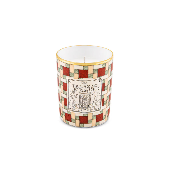 Experience a refined sensory journey with this luxury scented candle from the Profumi Luchino Collection by Ginori 1735, where elegant woody and incense notes create a unique and atmospheric home fragrance. Inspired by a majestic palace overlooking the Grand Canal, this artistic candle celebrates the imagination of British designer and artist Luke Edward Hall and his passion for Greco-Roman mythology.