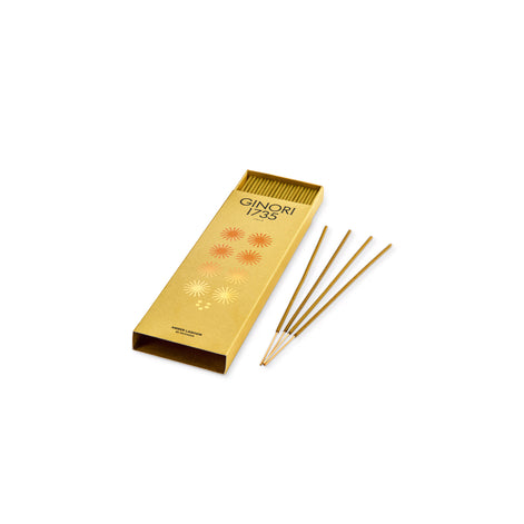 Discover the enchanting atmosphere of the Amber Lagoon Incense Sticks, a luxurious set of 80 premium incense sticks from the exclusive LCDC Collection. Inspired by a timeless walk through forgotten gardens and Venetian landscapes, this elegant home fragrance captures the beauty of imagination, serenity, and endless possibilities through a fresh and aromatic scent composition.