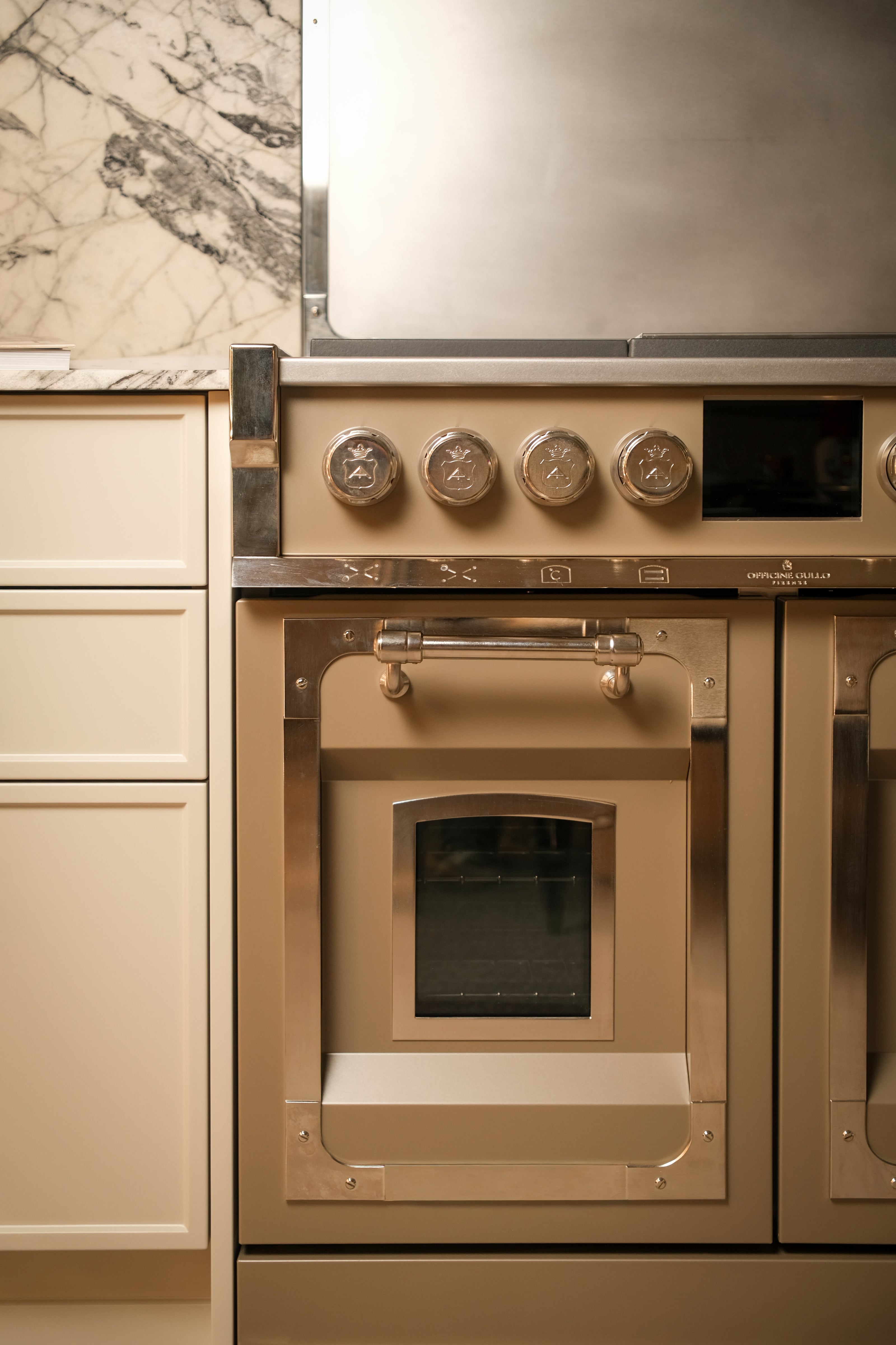 Fully equipped kitchen with Officine Gullo appliances
