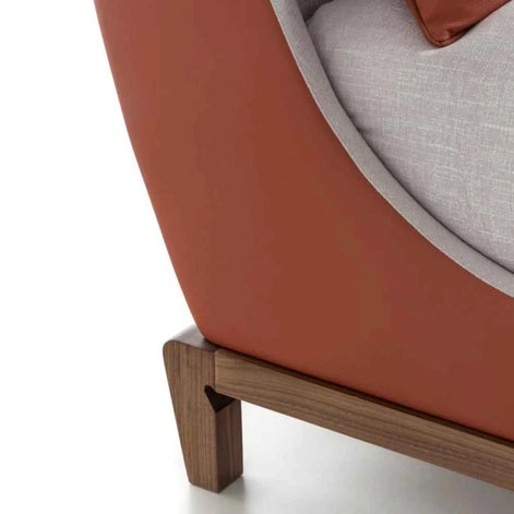 Medea 1905 Bed – Body — The centerpiece of a master bedroom