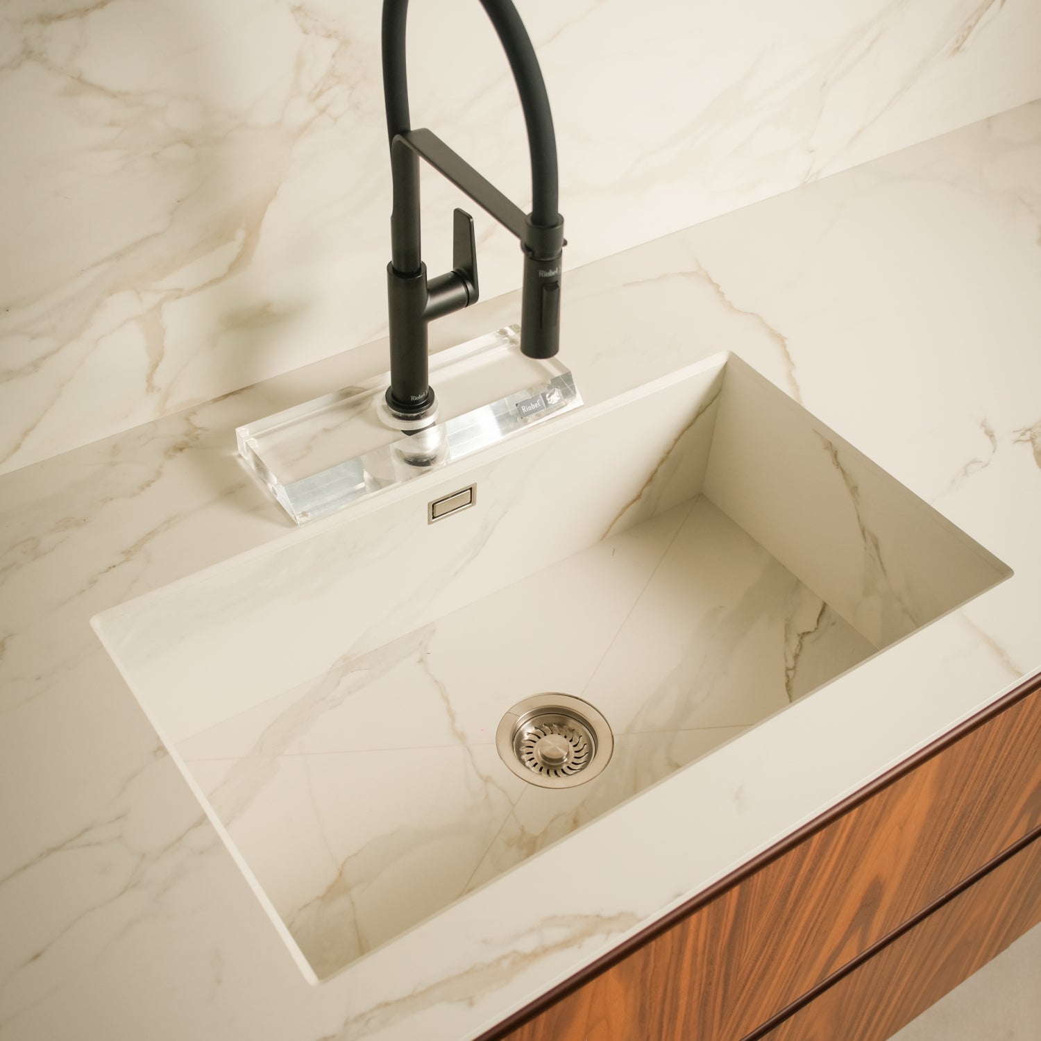 TM Italia Kitchen + Island with integrated appliances at Archideco Interior Gallery