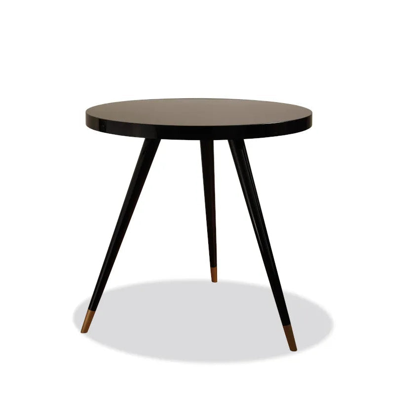 ANDREA LEGGERO BAR table