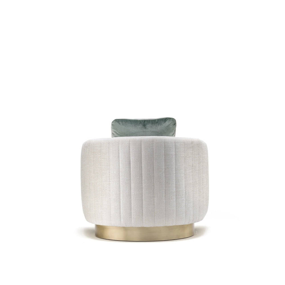 REA Armchair