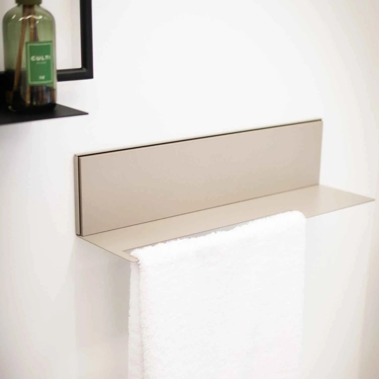 Arblu W50 Towel Rack with Shelf