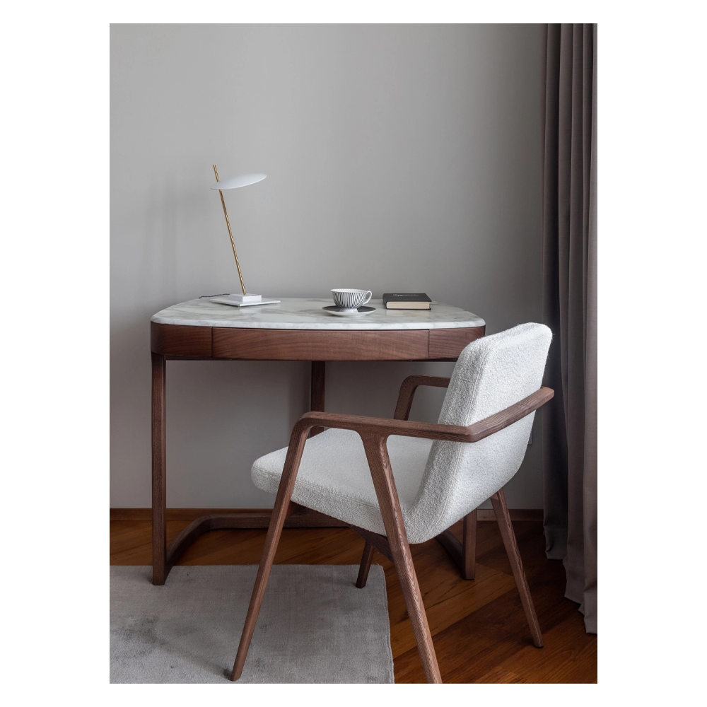 Lederam T1 table lamp