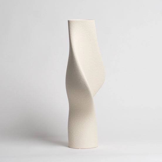 THE ELEGY vase
