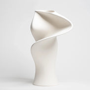 SONIA vase