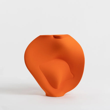 THE HEART vase