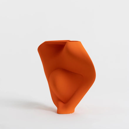 THE HEART vase