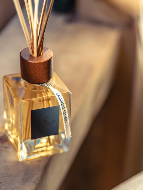 CASHMERE DELIGHT Reed Diffuser by Euthalia