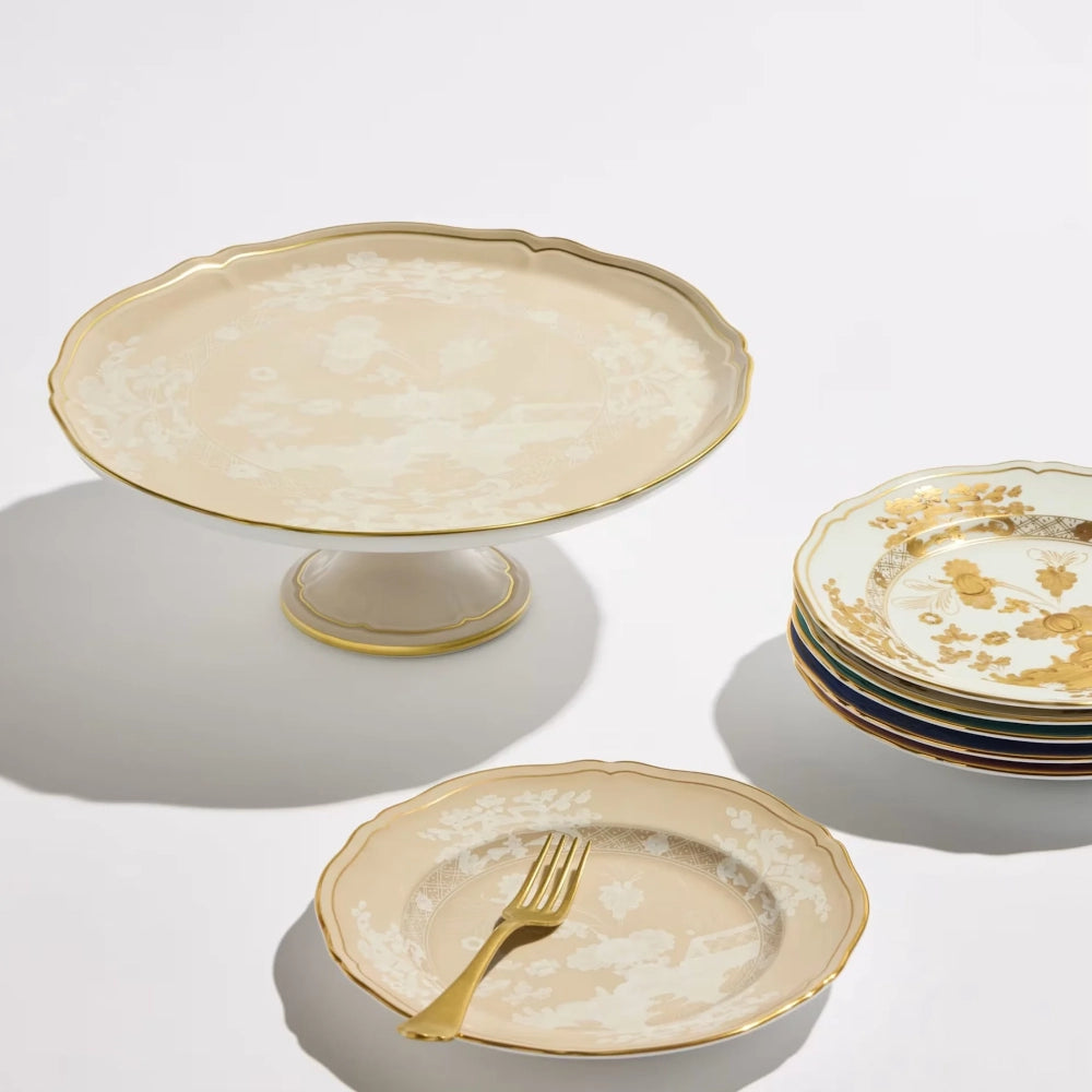 Oriente Italiano Meringa Cake Stand by Ginori 1735