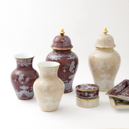Oriente Italiano Meringa Ming Vase by Ginori 1735