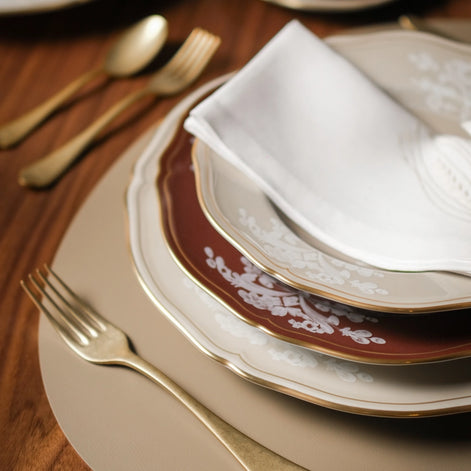 Oriente Italiano Meringa Charger Plate by Ginori 1735