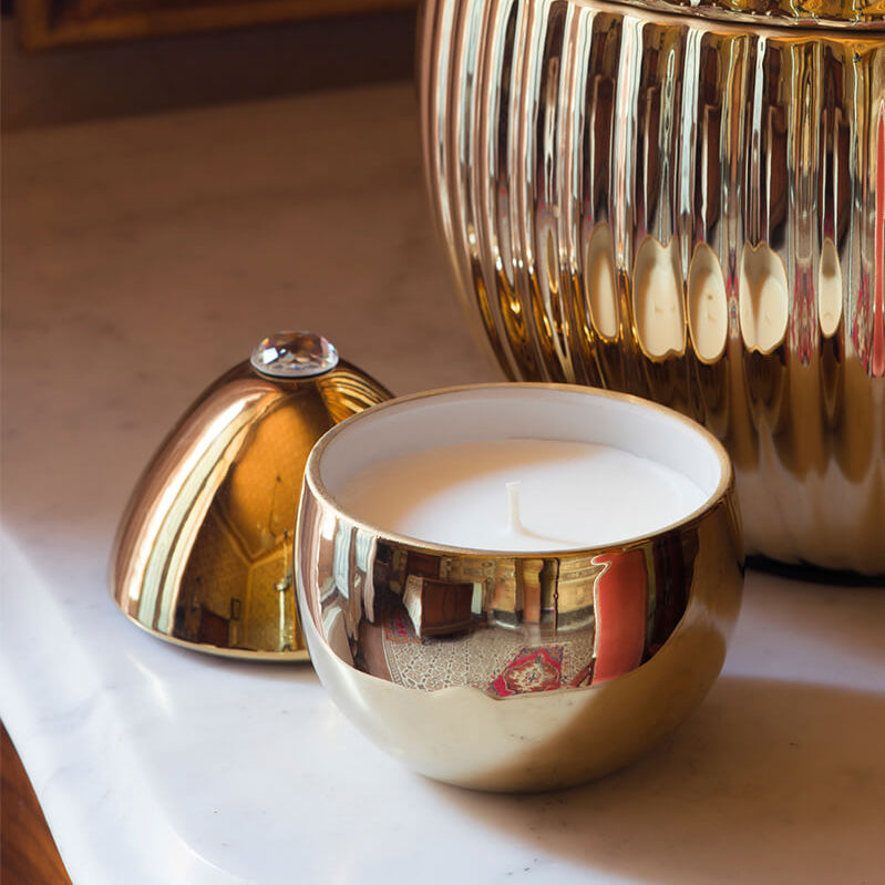 Golden egg scented candle