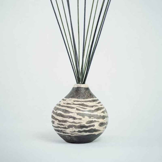 LONDON Raku Vase + Reed Diffuser Refill by Euthalia