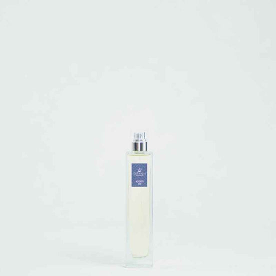 NEFERTITI OUD Room Spray by Euthalia