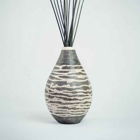 LONDON Raku Vase + Reed Diffuser Refill by Euthalia