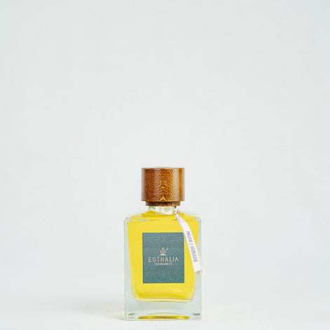 BOUQUET ROYAL Reed Diffuser by Euthalia