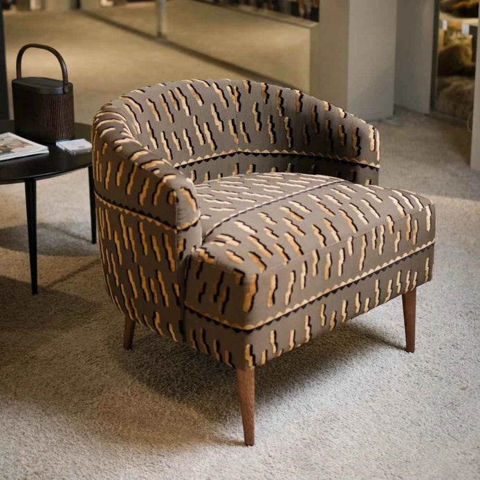 VEERA Armchair – Custom Collection by Archideco