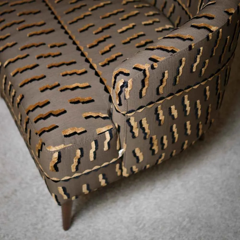 VEERA Armchair – Custom Collection by Archideco