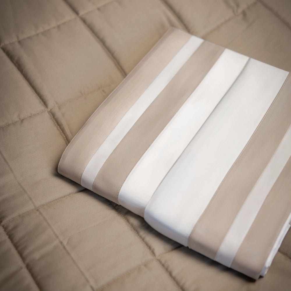 TRIP.FLA. Duvet Cover Set 220x200
